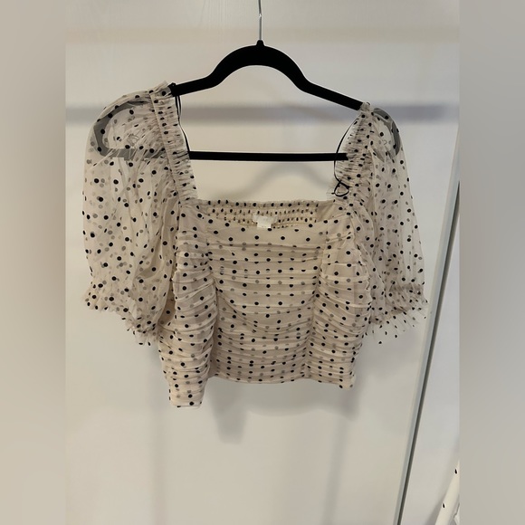 Women’s cream with black polka dot crop with puff sleeves . Size 14 BNWT - Picture 1 of 6